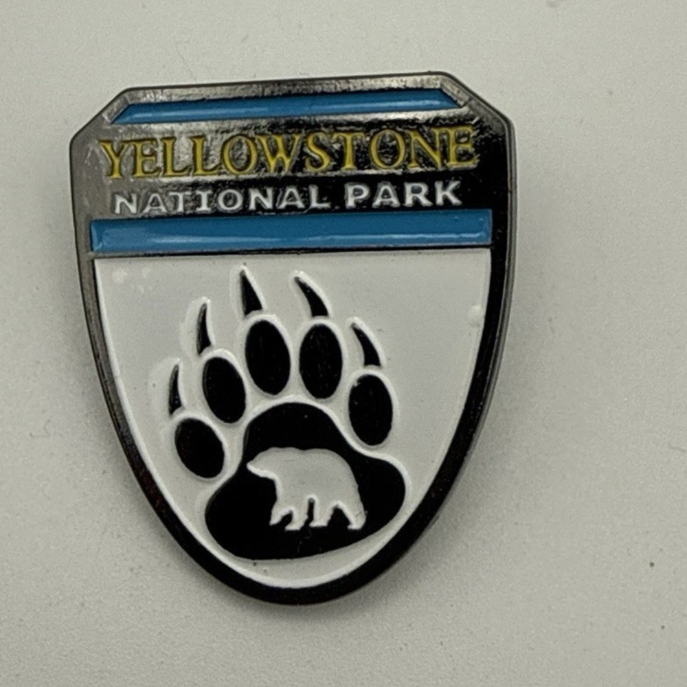 Yellowstone National Park Collectible Pin Badge - National Parks Bear Paw Print